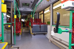 Ein sauberer Bus von Innen