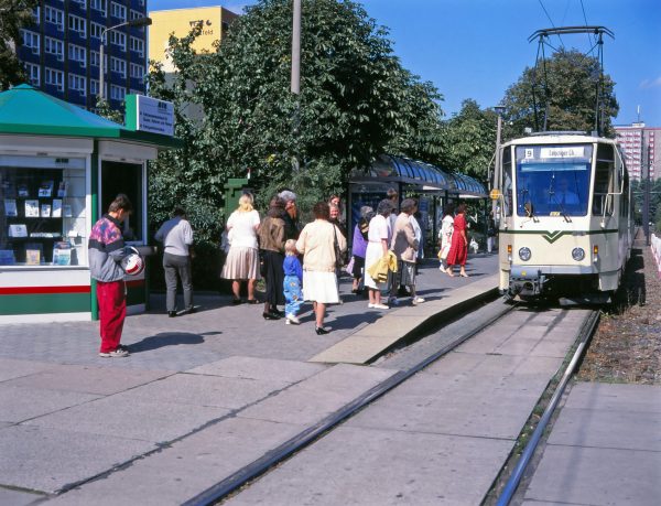 Anfang der 90er-Jahre am Neustädter Platz
